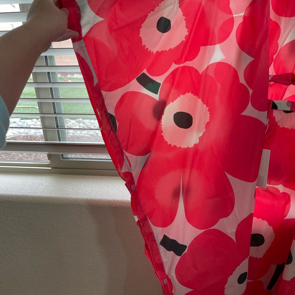 NWT Marimekko Unikko Waterproof Poncho - Picture 3 of 5